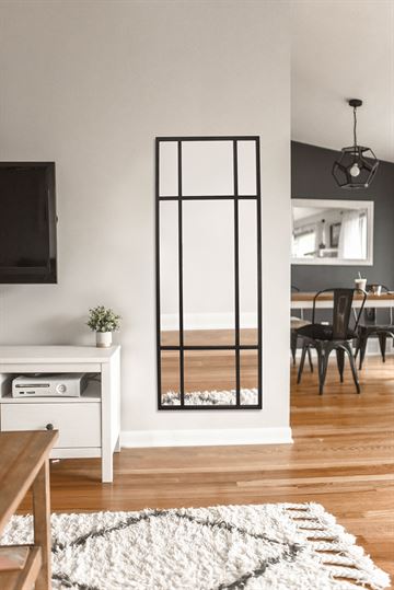 Speil med sort jernramme str. 160x60 cm